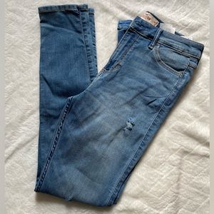 NWT Hollister jean